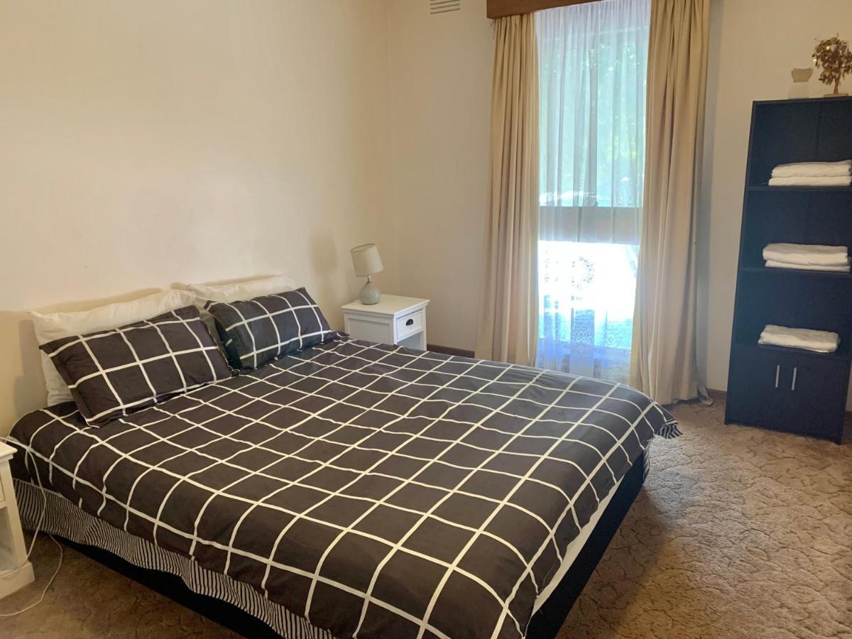 Golden House Daire Springvale Dış mekan fotoğraf